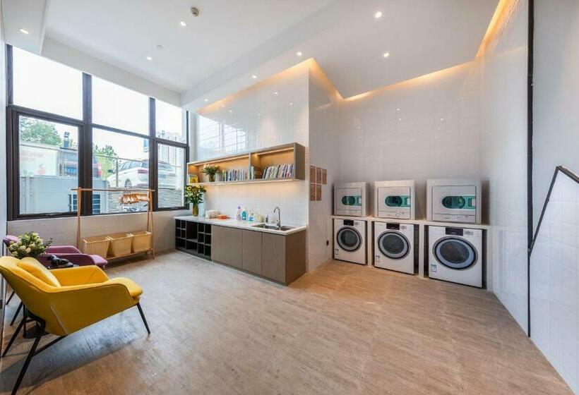 Atour Hotel Hefei Shushan High Tech Industrial Park West Changjiang Road