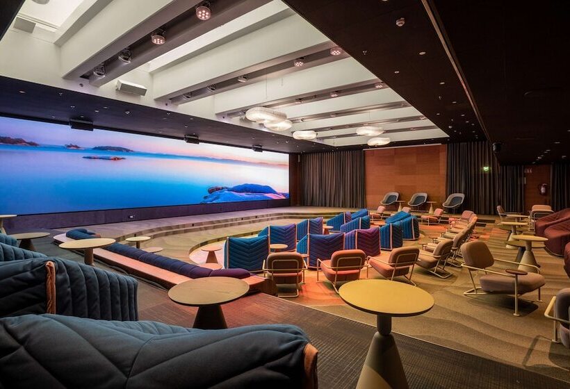 Hotel Scandic Helsinki Hub