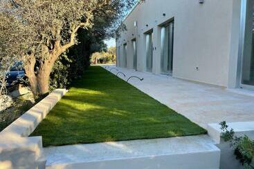تختخواب و صبحانه Resort Natura & Relax