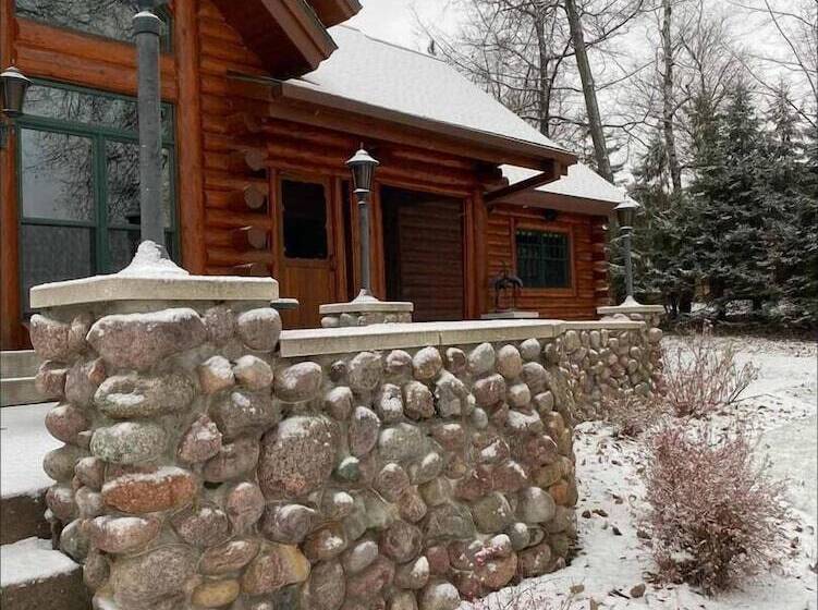 Chippewa View Lodge