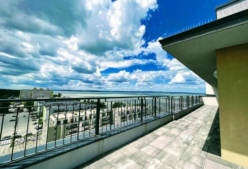 Ellby Apartman   Penthouse   Hostaid