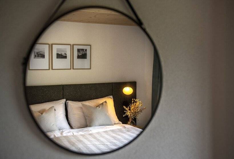 هتل Flem Mountain Lodge