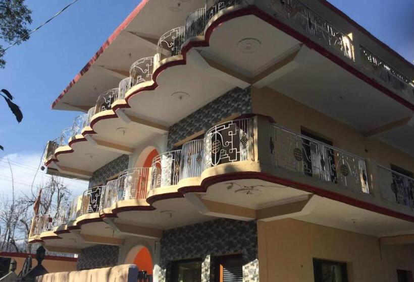 فندق Goroomgo Kavyansh Villa Bhimtal   Parking Facilities   Excellent Homestay Feel Like Home