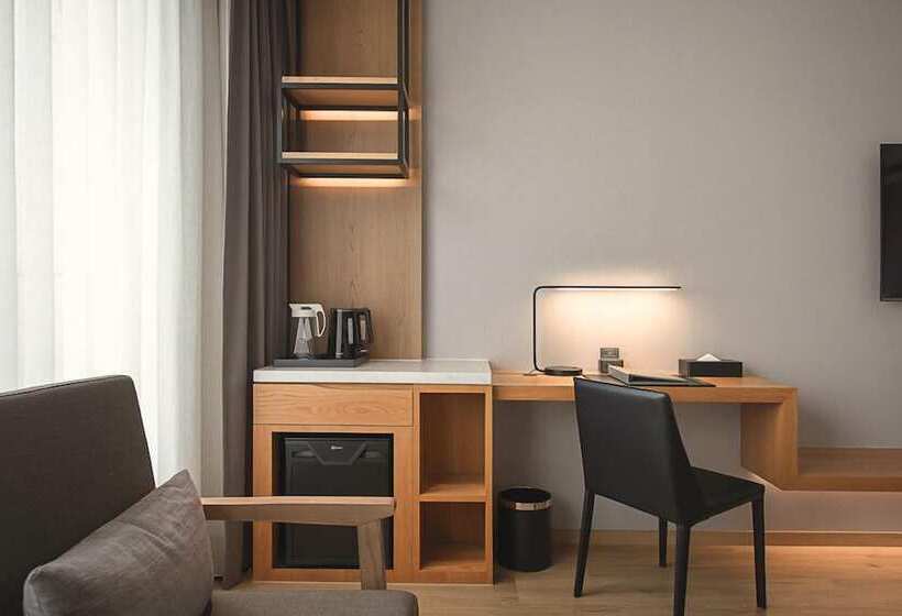 هتل Grand Banyan
