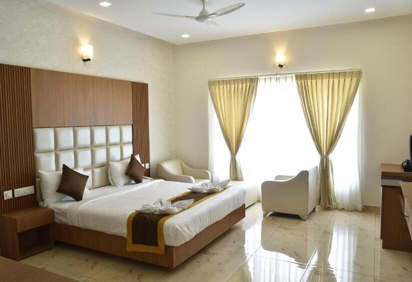 هتل Sukhi A Luxury Stay Inn
