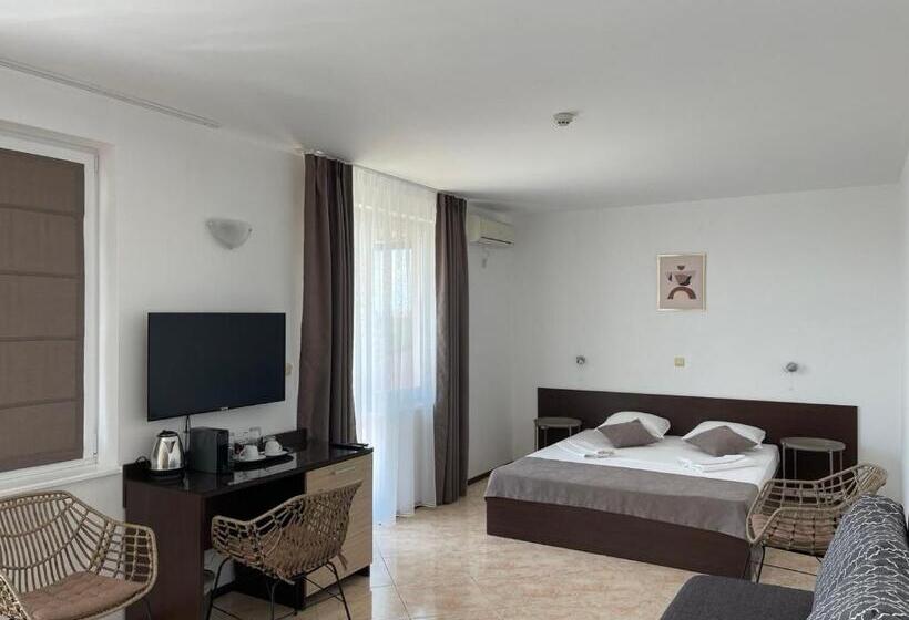 هتل Villa Mia