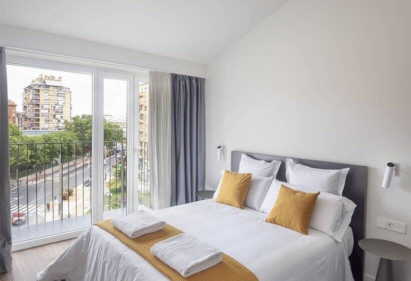 Invino Apartments