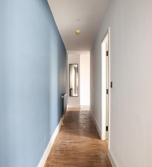 Withnell Stays Apartment Five