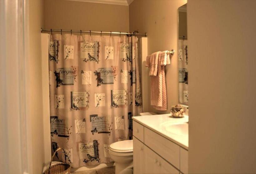37556 Leisure Dr