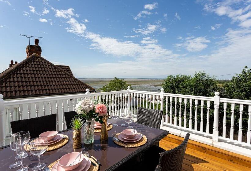 Estuary View By Sorted Stay