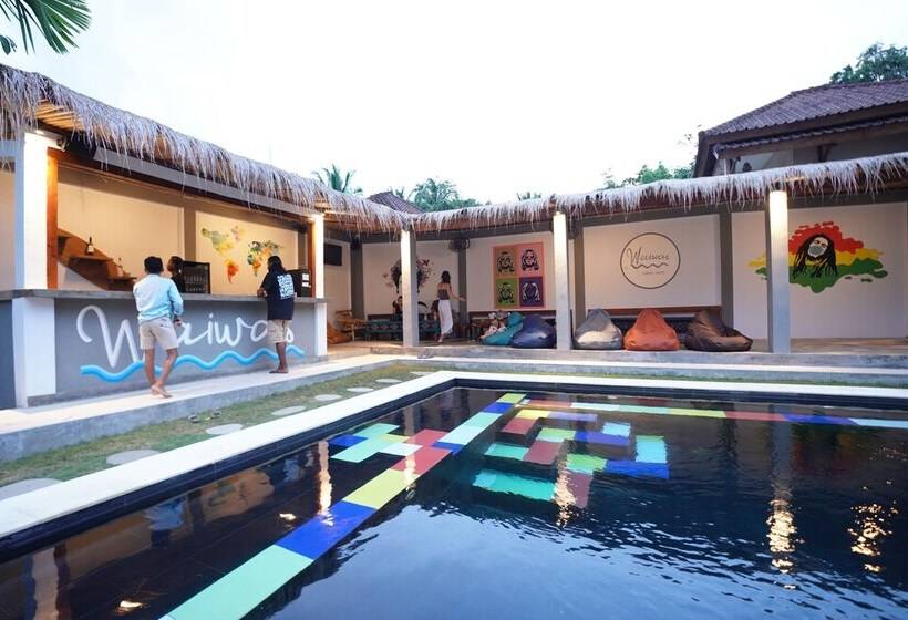 Waiwas Hostel