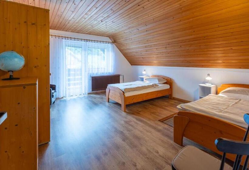 Apartmaji Arh Matilda
