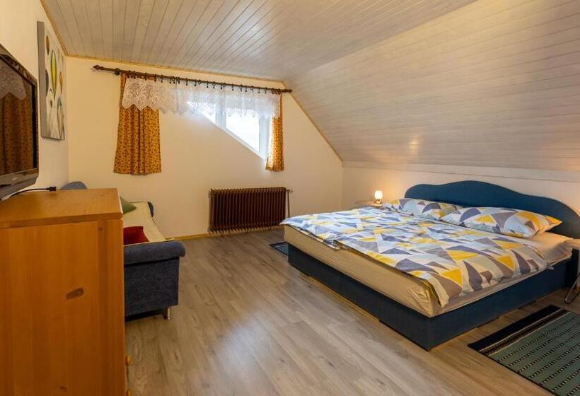 Apartmaji Arh Matilda