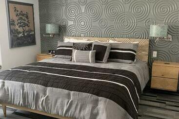 تختخواب و صبحانه 303 Bnb Inn Flagstaff