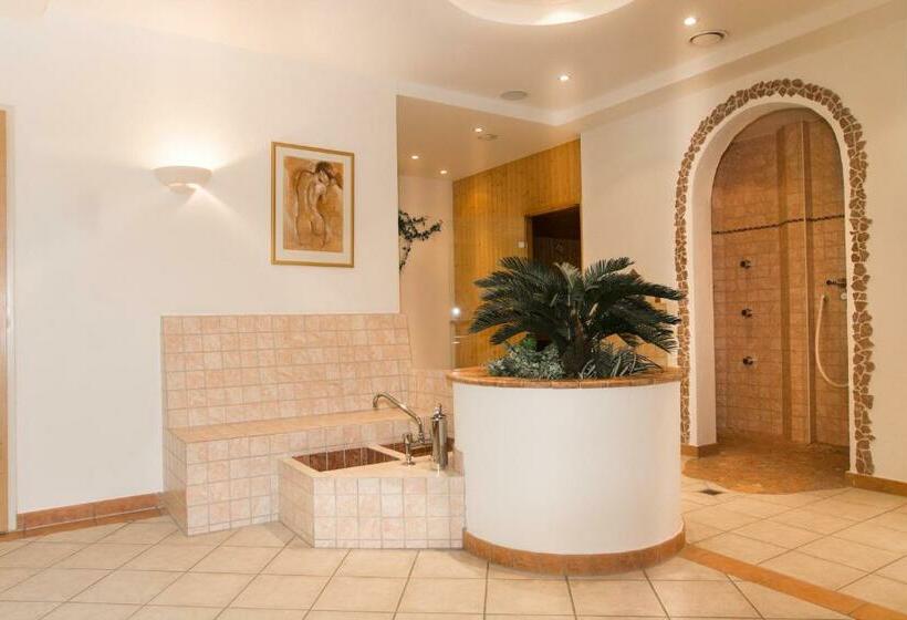 تختخواب و صبحانه Montana