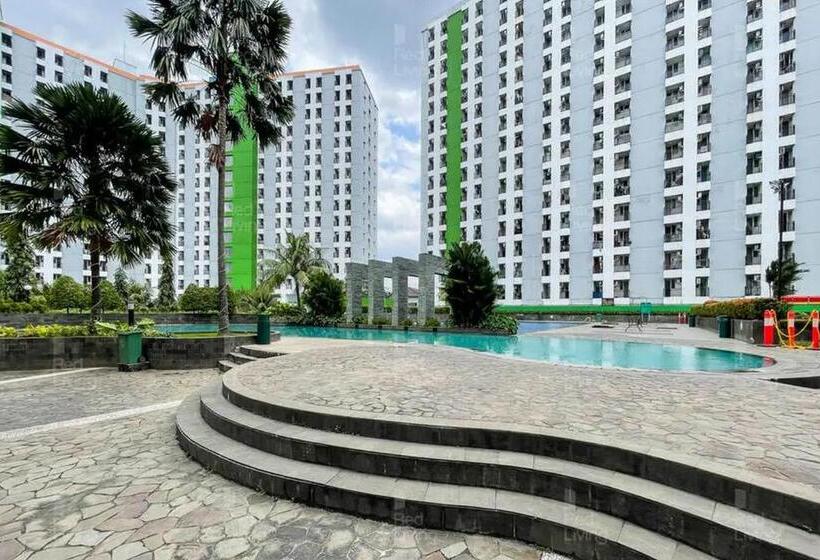 هتل Redliving Apartemen Green Lake View Ciputat   Pelangi Rooms 1 Tower E