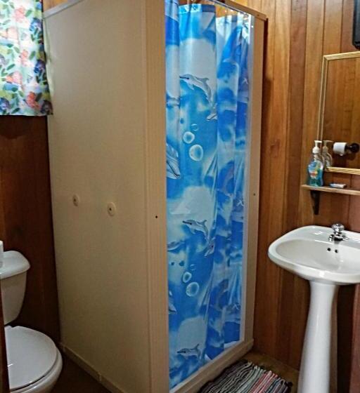 הוסטל Mana Kai Camping & Cabins