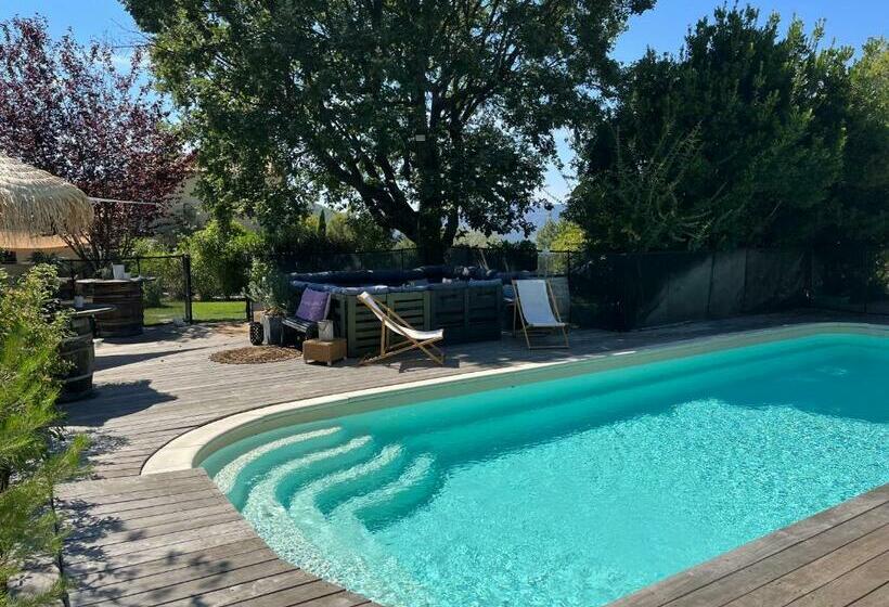 Bed and Breakfast La Maison Perchée