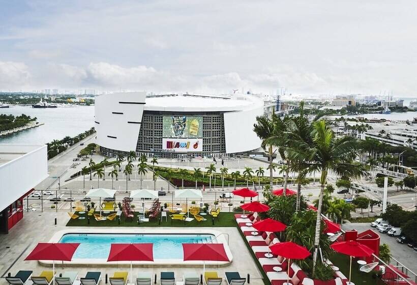 هتل Citizenm Miami Worldcenter