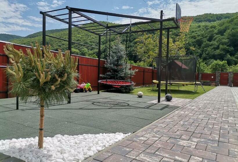 پانسیون Dió Vendégház