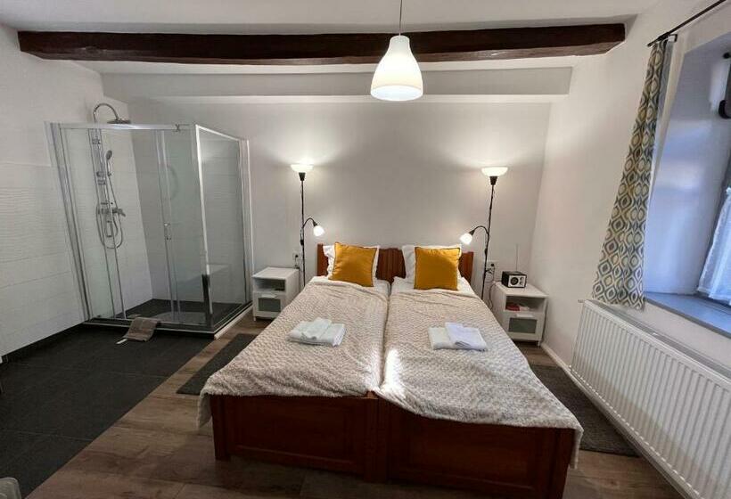 펜션 Vitamin K73 Vendégház