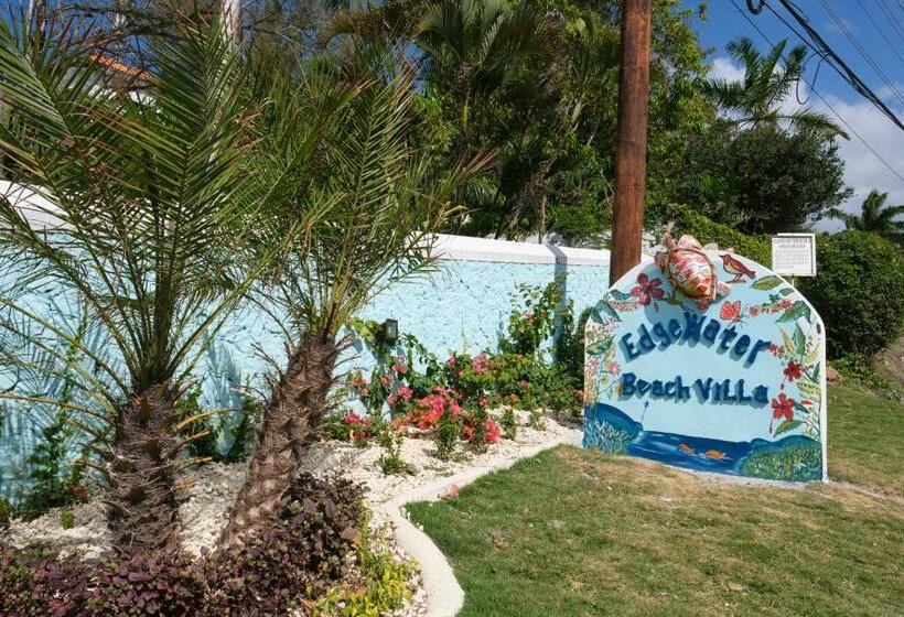 هتل Edgewater Beach Villa   Beach Front, Close To All Attractions