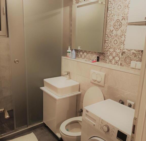 2h Apartment
