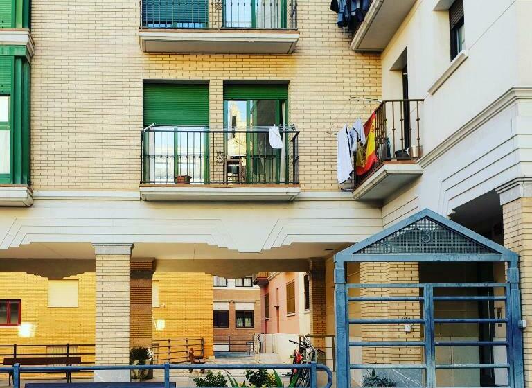 هاستل Residencial Oscense