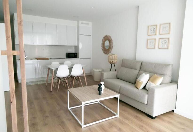 Apartamentos Mareira