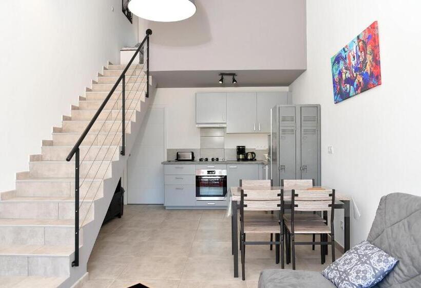 ベッドアンドブレックファースト Sous Les Pins Gîtes Et Chambres D Hôtes