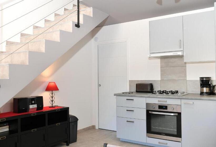 ベッドアンドブレックファースト Sous Les Pins Gîtes Et Chambres D Hôtes