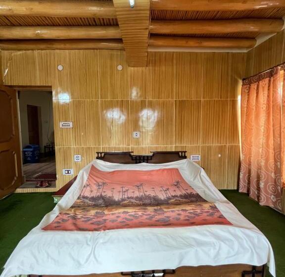 پانسیون Napishu Guest House