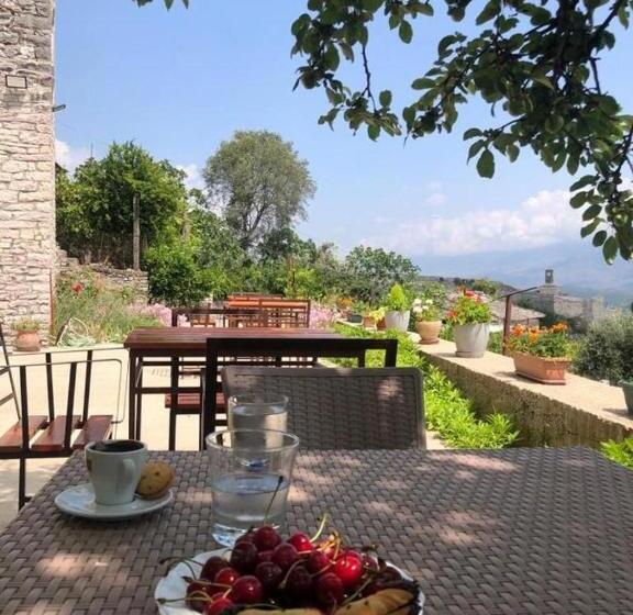 تختخواب و صبحانه Guri Guesthouse