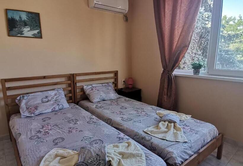 پانسیون Guest House 51