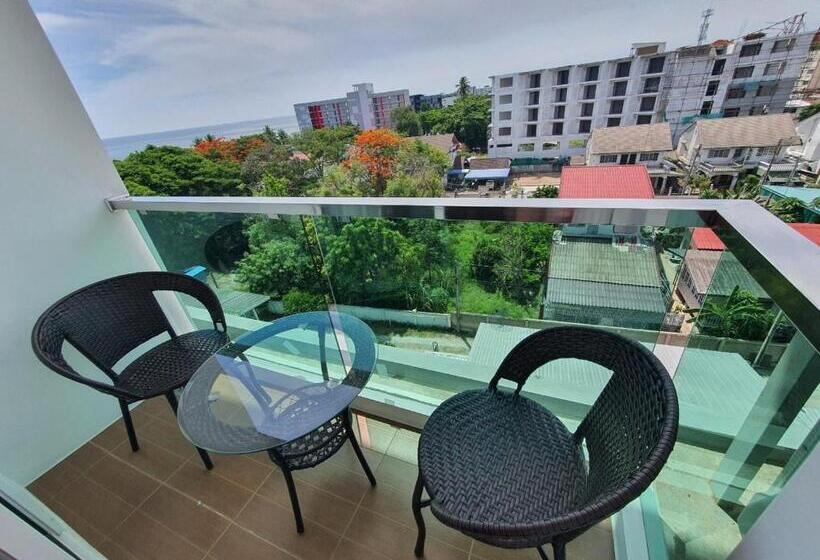 Top Flr Seaview & Rooftop Pool @blu X