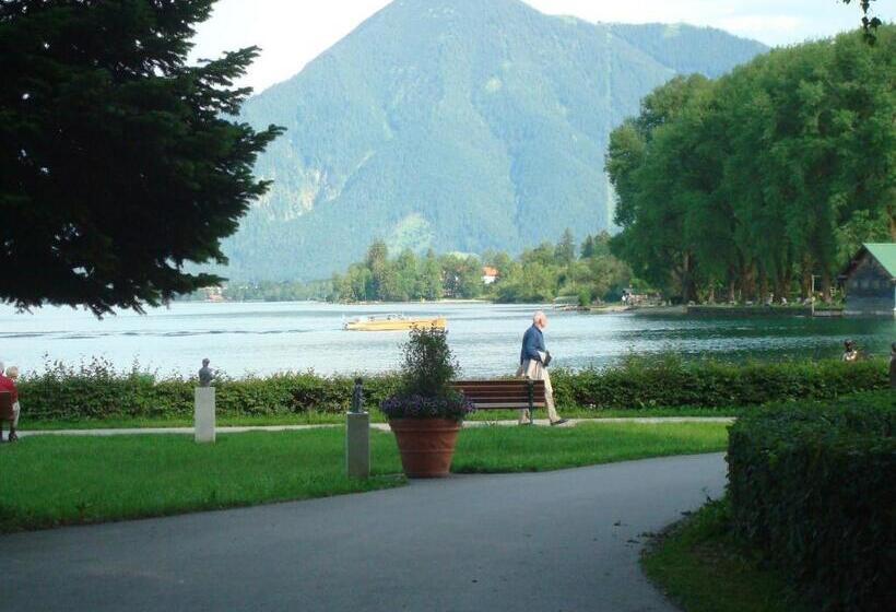 הוסטל Gästehaus Meran