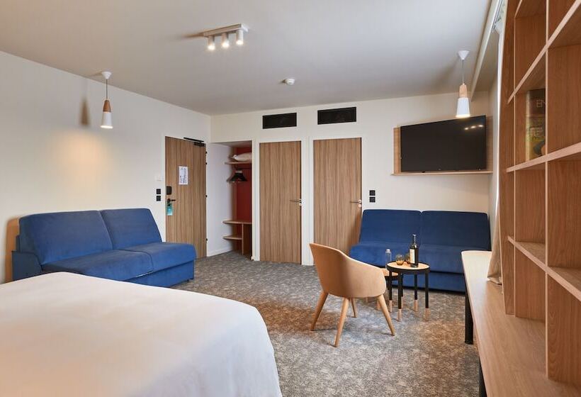 هتل Ibis Styles La Rochesuryon