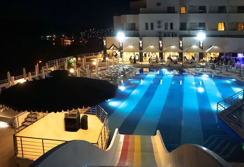 هتل Roseira Beach Resort