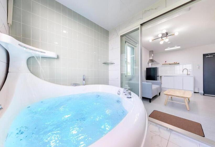 Liverpool & Spa