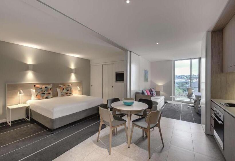 Adina Apartment  Bondi Beach Sydney