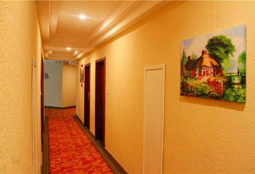 Hotel Greentree Inn Shaoxing Zhuji Railway Station Wangyun West Road