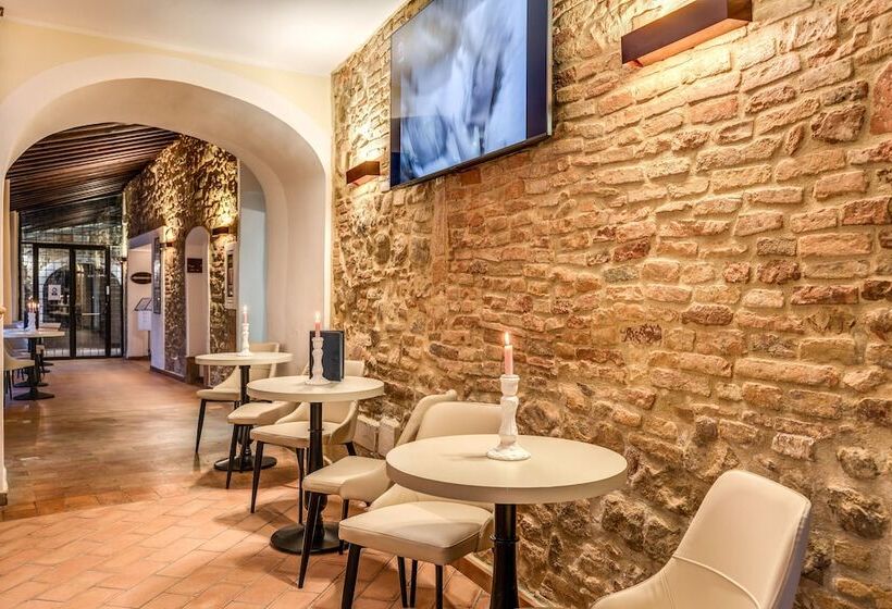 酒店 Abbazia Collemedio Resort & Spa