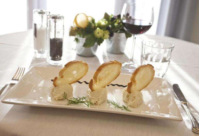 هتل Albergo Ristorante Belvedere