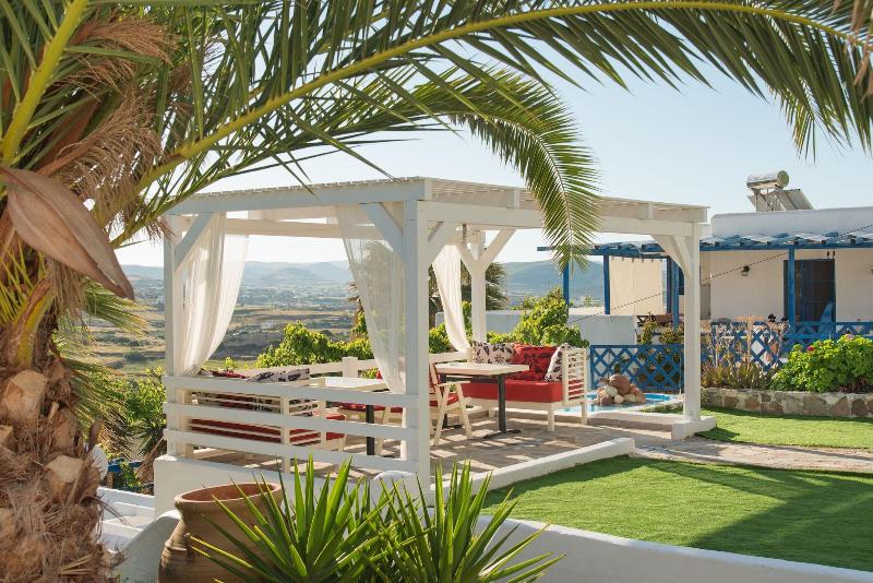 هتل Alexandros Village