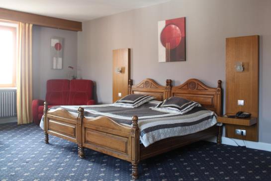 בית מלון כפרי Aux Armes De France