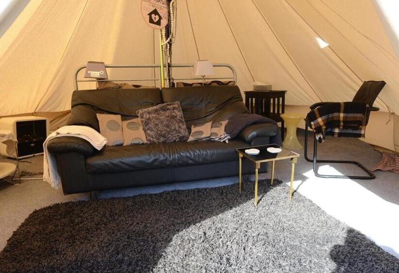 هتل Guesthouse De Witte Merel Deluxe