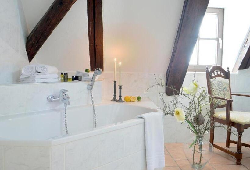 هتل Grünes Tor