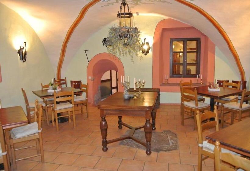 هتل Grünes Tor
