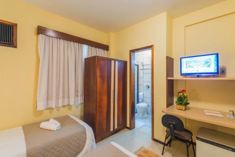 ホテル Harbor Inn Jaragua