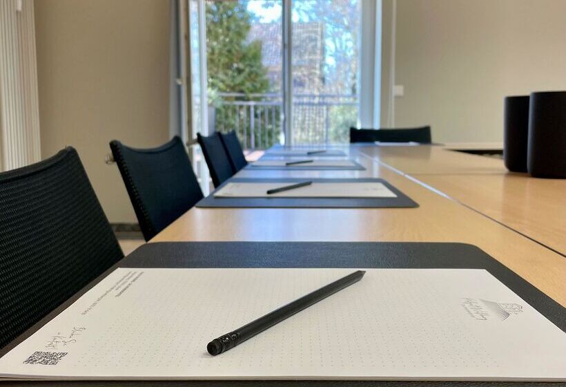 ホテル Hofgut Wißberg  Das Weinberg